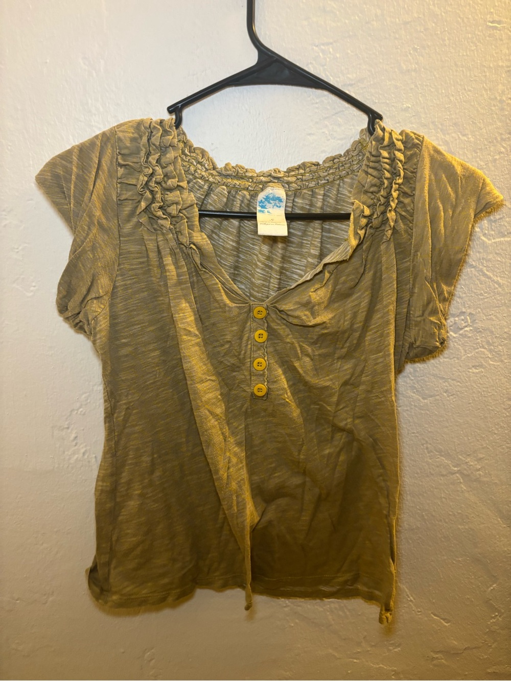 Casual Ruffle-Neck Short Sleeve Top - Olive
